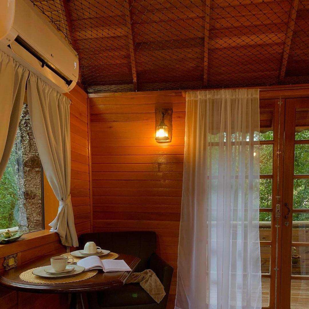 Casa Na Arvore Com Hidro, Piscina, Trilha, Cavalo Bento Goncalves Ngoại thất bức ảnh