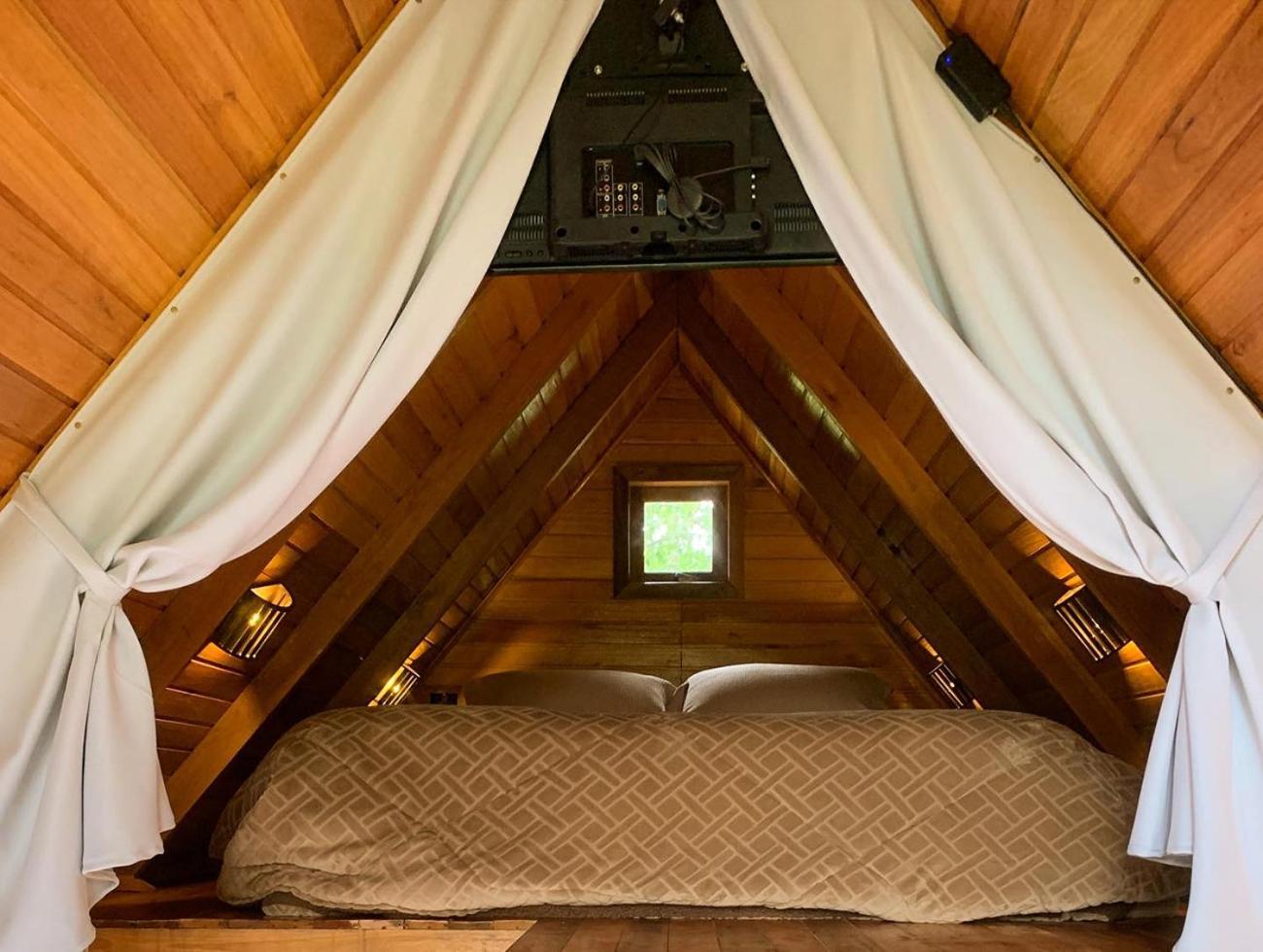 Casa Na Arvore Com Hidro, Piscina, Trilha, Cavalo Bento Goncalves Ngoại thất bức ảnh